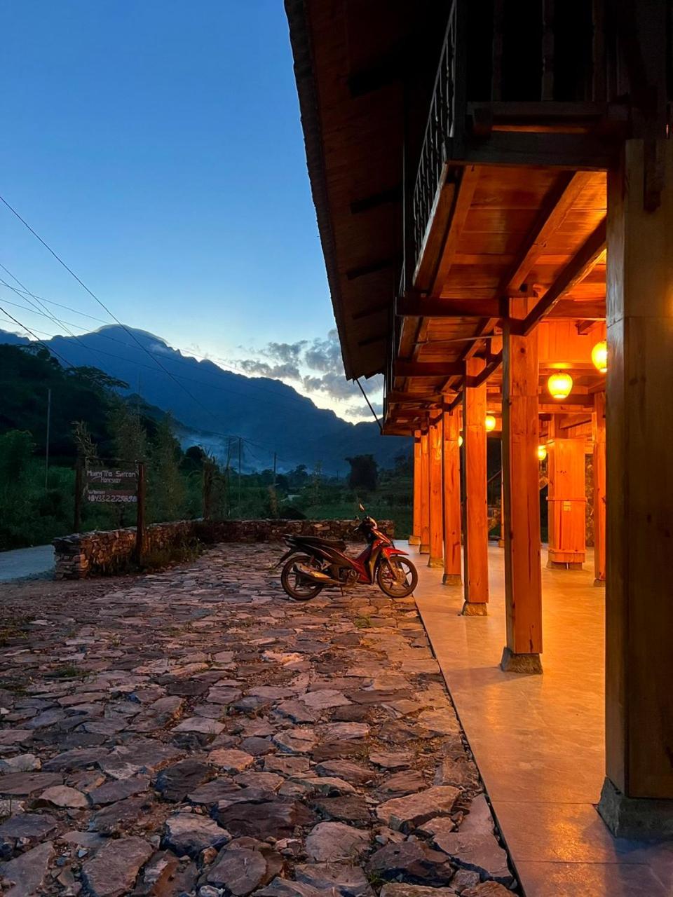 Muong Tra Stream Homestay Làng Cac Exteriér fotografie
